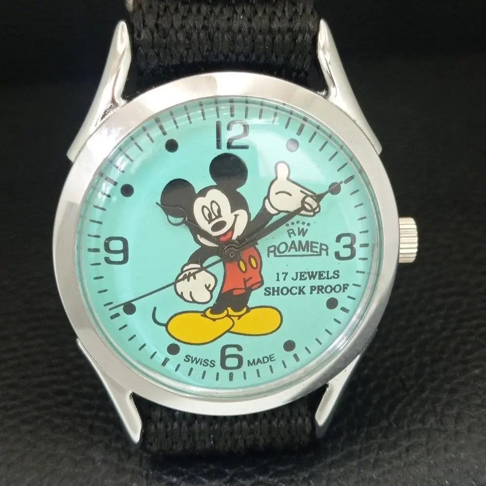 Vintage 1988 Disney Roamer Manual Mens Silver Watch W/Nato Strap & Mickey accent